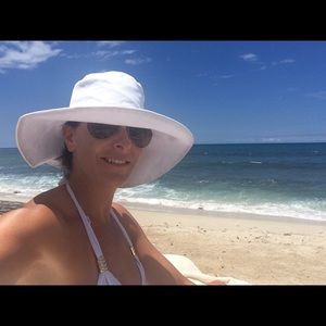 Meet your Posher, Erika